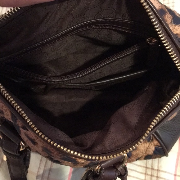 Michael Kors hand bag - Picture 4 of 4